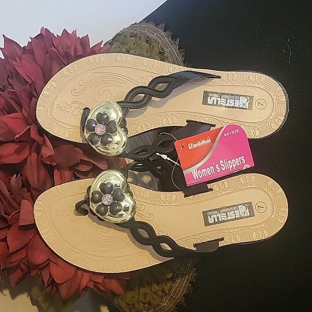NWT Estella Designer Trend Women's Sandals